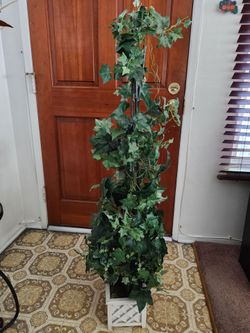 4ft Artificial Tree