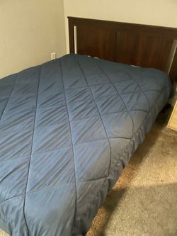 Brown Full Size Bed