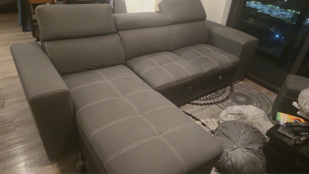 Right Hand Microfibre Sectional