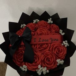 Valentine Bouquet/ Flower Bouquet/ Valentine Gift/ Flower Arrangement 