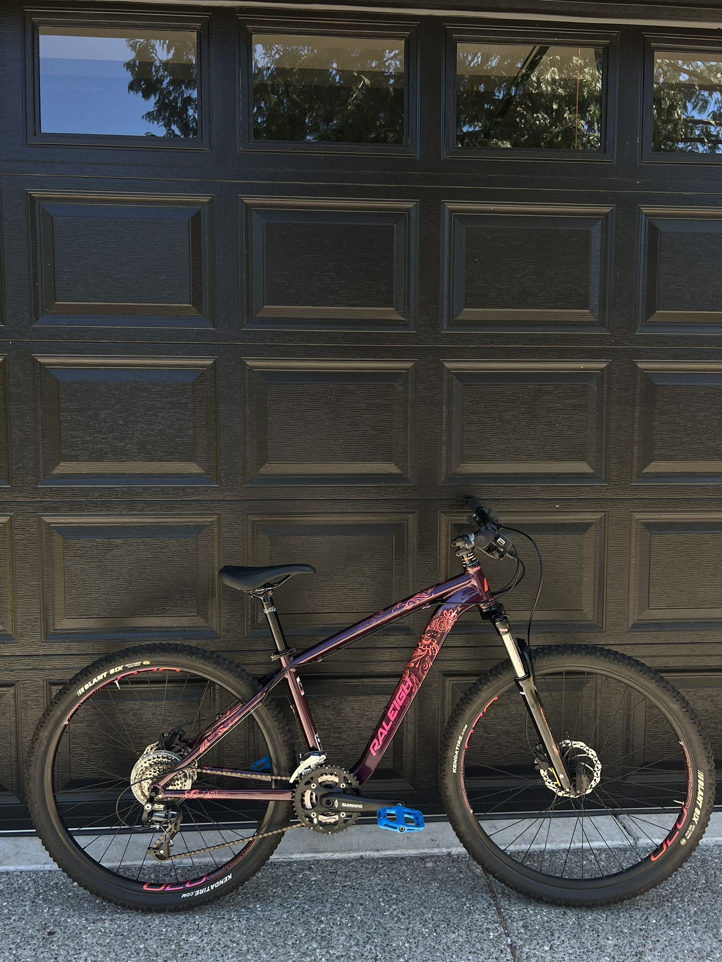 Raleigh Eva 5.5 Mountain Bike 27.5”