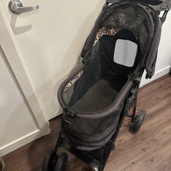 Moving In 2 Weeks Need To Sell- Pet Stroller 