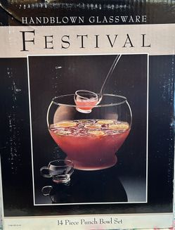 Vintage Riekes Crisa Moderno Blown Glass Punch Bowl 14 Piece Complete Set, ladle, 12 cups. Original box, perfect condition. Never used.