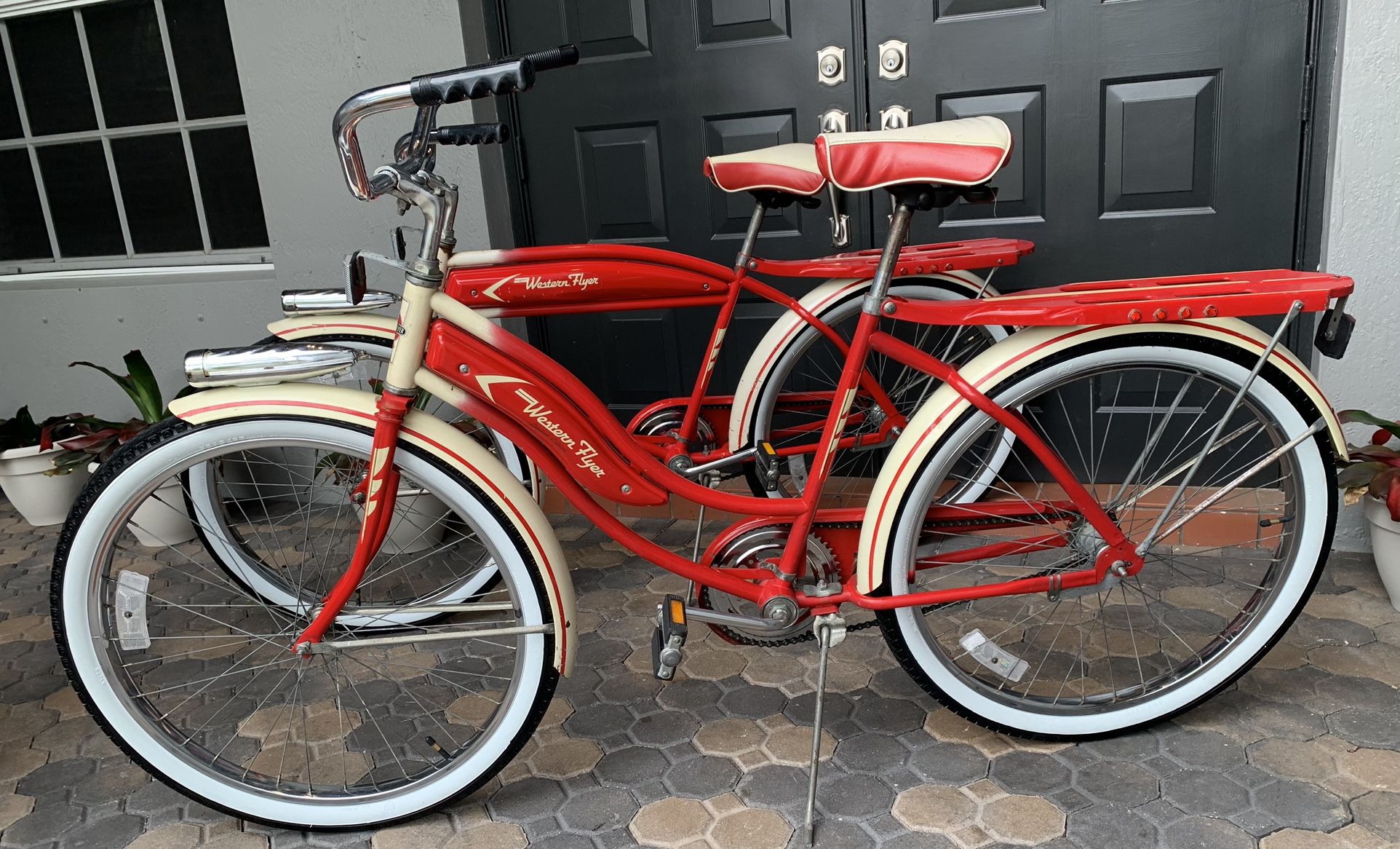 Western Flyer Special Edition One Owner 1950sTank Headlight style
