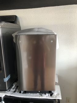 Galanz 18in Width Dishwasher