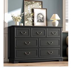 Wooden Black Dresser With 7 Drawers