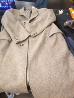 Tan Wool Blend Long Overcoat Pendleton 100%virgin wool wore only 2 times