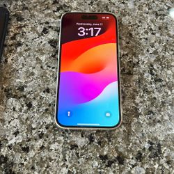 iPhone 15 128gb Unlocked New Never Used 