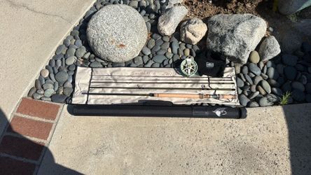 Switch 2 handed 11’6” 6/7 wt Fly Rod w/ reel
