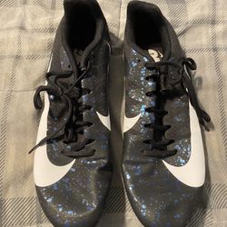 nike track shoes 