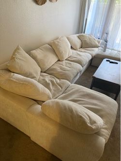 Modern Modular Feather-Filled Sectional Sofa – Adjustable Configuration – Cream