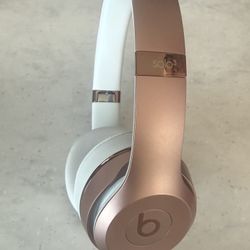 beats Solo3 Wireless On-Ear Headphones - Rose Gold by Dr Dre