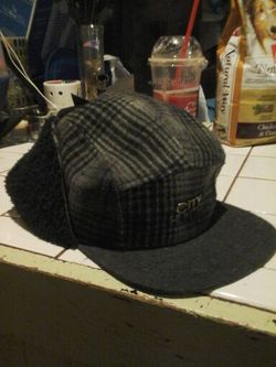 Ear muff hat ( CITY HUNTER )