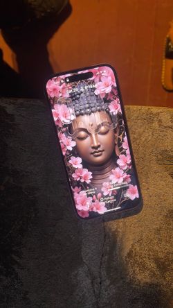 Unlocked iPhone 16 256gb used no damage 600 OBO
