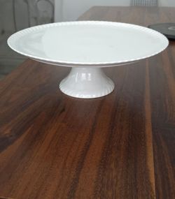 Vintage Pedestal Cake Platter/Stand