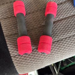 two-soft-dumbbells-black-pink-sponge
