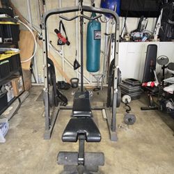 Nautilus Weight Bench