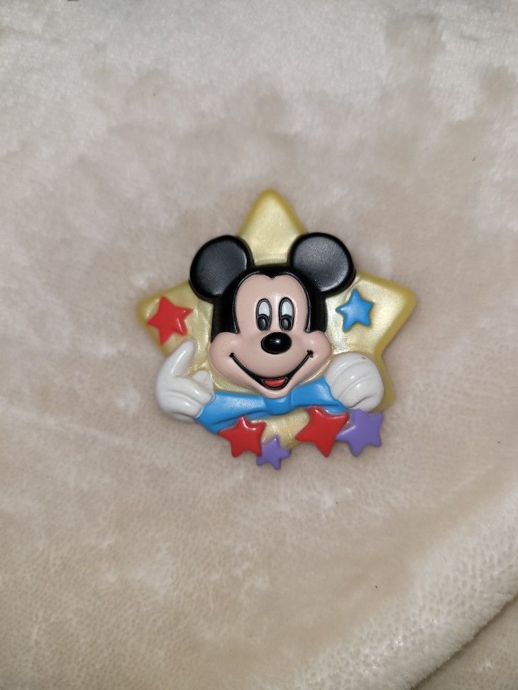 Avon 1989 Disney Mickey Pin