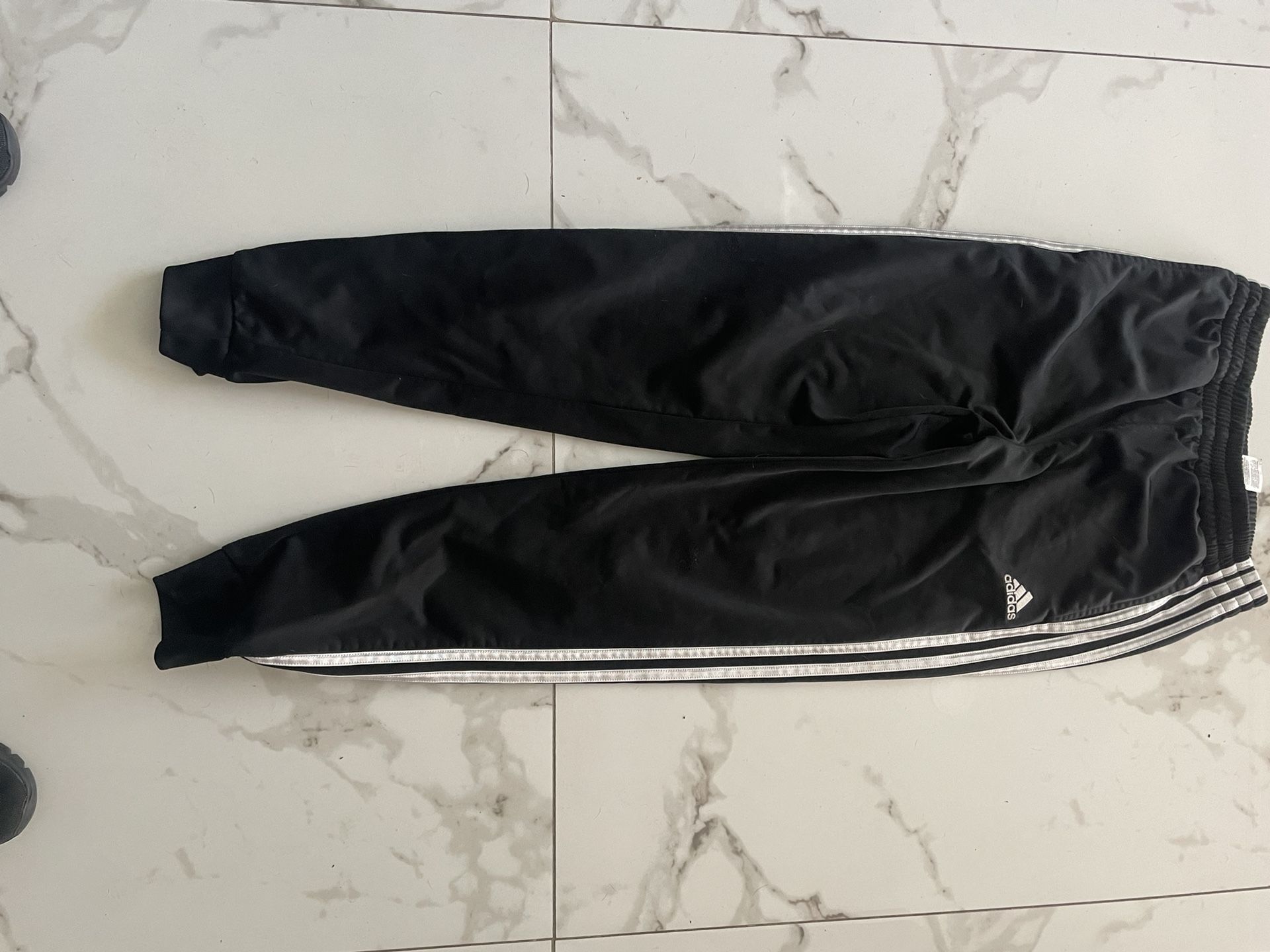 Boys Adidas Size 14/16 Sweatpants 