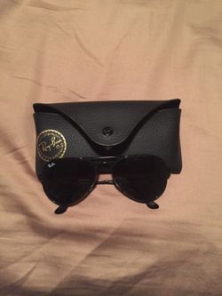 Ray-ban glasses and case