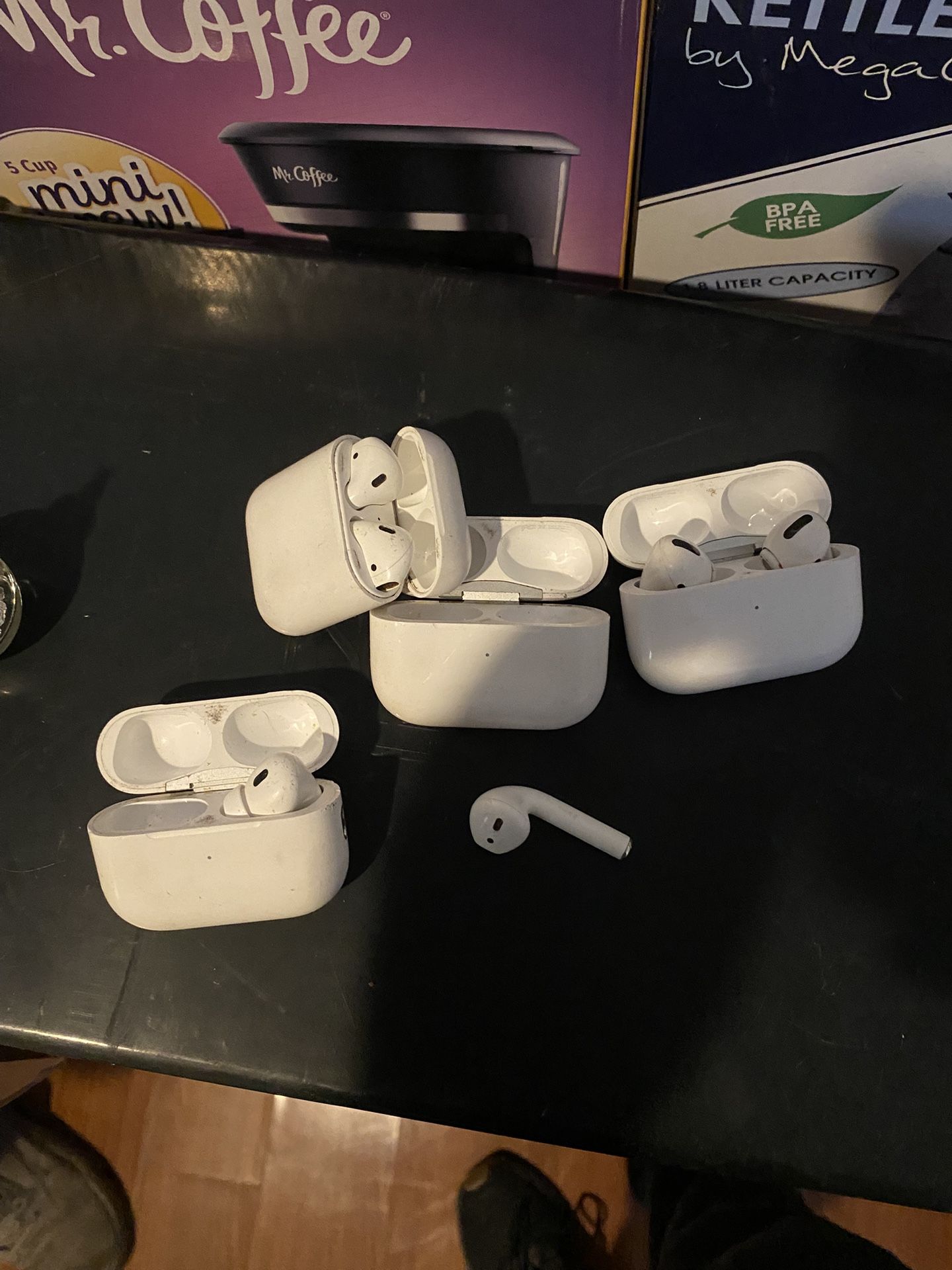 AirPods
