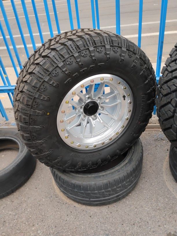 Lock 17x9 6x139 On 295 70 17