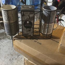 Four Piece Coffee Mug Set With Pod Storage