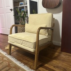 Accent Chair (Like New)