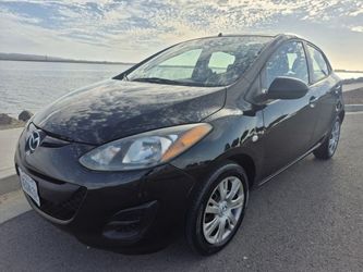 2014 MAZDA MAZDA2