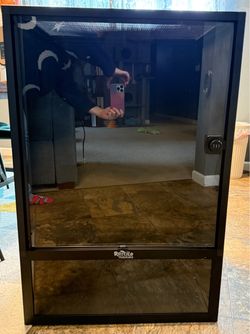 Dubia 24x18x36 (67 Gal) PVC Reptile Enclosure