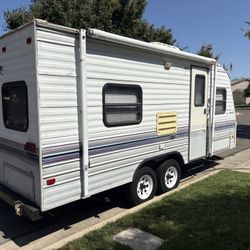 Terry By Fleetwood 18 Ft Travel Trailer Only 2760 Lbs 