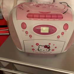 Hello Kitty Radio for Sale in Brooklyn, NY - OfferUp