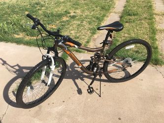Mongoose Ledge 2.1 27.5 Men s Mountain Bike for Sale in Phoenix AZ OfferUp