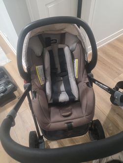 Evenflo Stroller  With Car Seat 