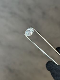 3.00CT Oval Lab Diamond – D/VVS2, IGI Certified