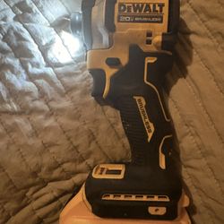 DeWALT impact Drill 