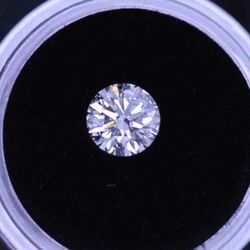 1 Carat IGI Certified Lab Grown Diamond