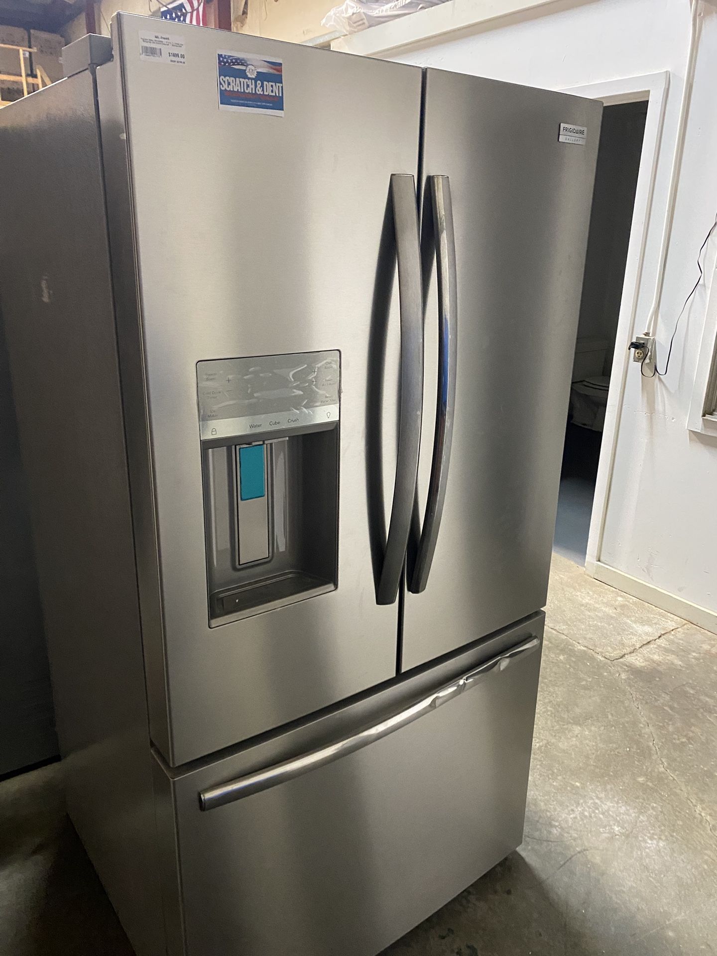 Frigidaire  GRFS2853AF 36 Inch French Door Refrigerator with 27.8 Cu.Ft. Capacity