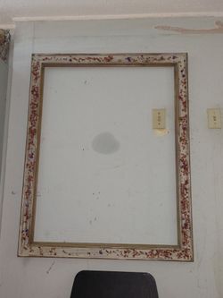 Modern Victorian reclaimed frame with real flowers