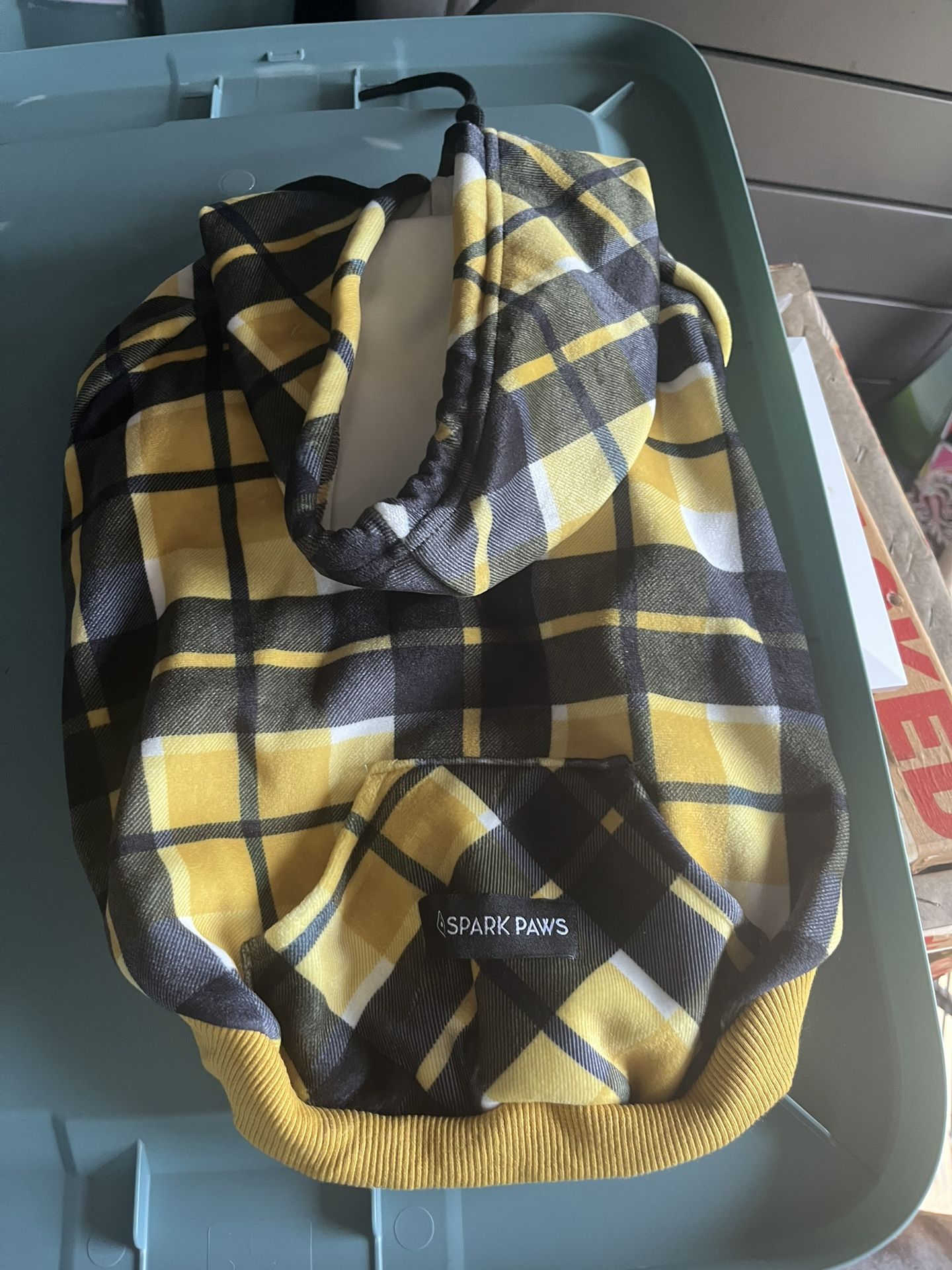 Small Sweater For Dog 10 To 16 Pounds