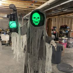 Halloween Animated Grim Reaper 