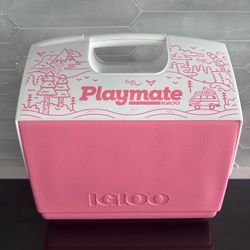 Igloo Playmate Elite Cooler 16 Qt Summer Camper Pink Limited Edition USA Made excellent cond