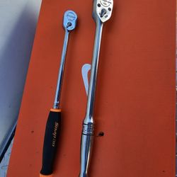 Snap On 1/4" Ratchet And 3/8" Ratchet