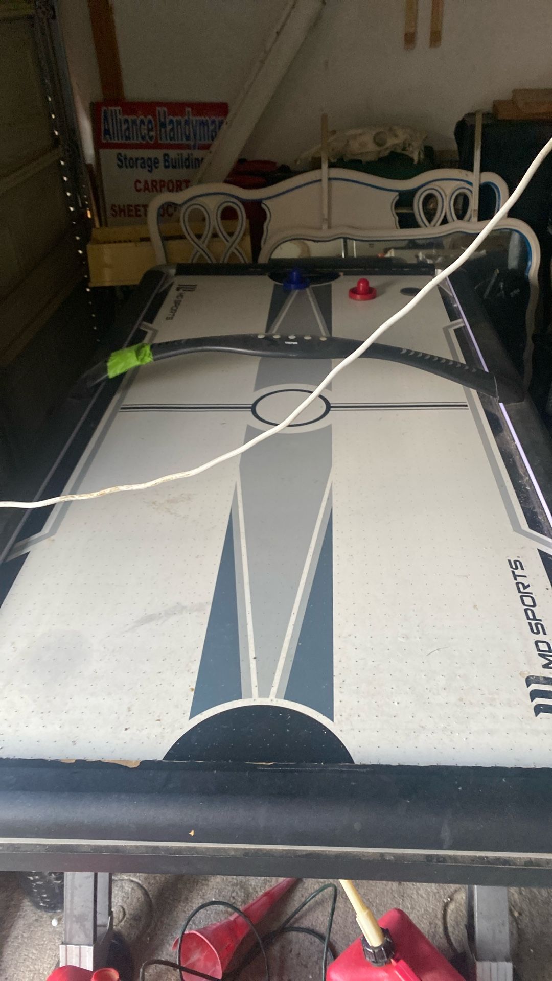 Air Hockey Table
