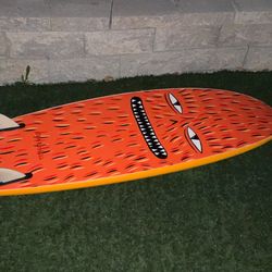 Brand: Catch Surf Model: LOG Color: Pilsner (yellow/orange graphic)