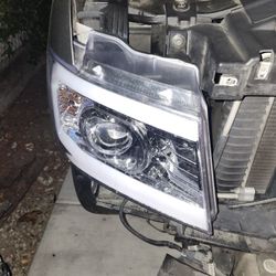 Chevy Tahoe Headlights 