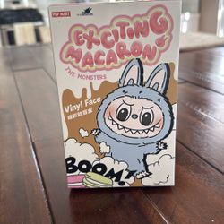 Labubu Exciting macaron toffee