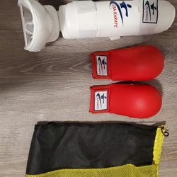 Kids Martial Arts Gloves And Leg Guards
