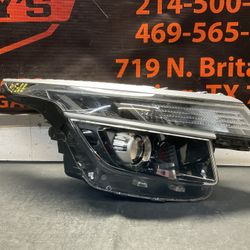 KIA SELTOS 2021-2023 RH HEADLIGHT LED OEM