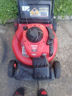 New Troy-Bilt Self Propelled Mower 